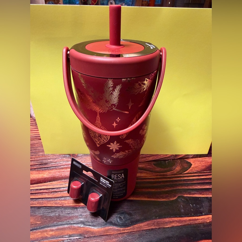 Brumate 35 oz Resa with straw caps